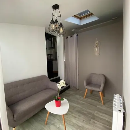 Holiday home Maison Plein Centre Sur Yon La Roche-sur-Yon