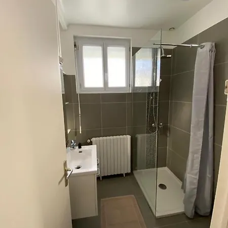 Holiday home Maison Plein Centre Sur Yon La Roche-sur-Yon