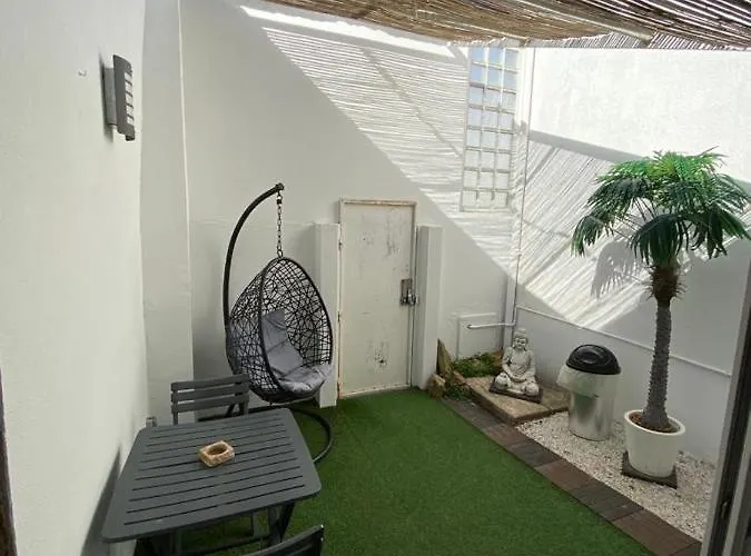 Maison Plein Centre Sur Yon *