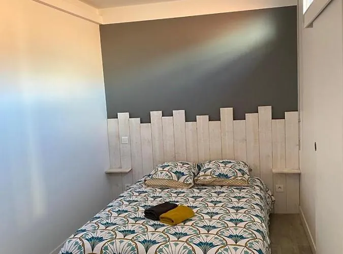 Maison Plein Centre Sur Yon *